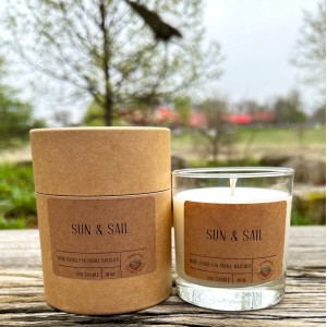 Sun & Sail 10 oz Jar Candle